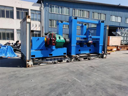 Oversized cargo transportation
